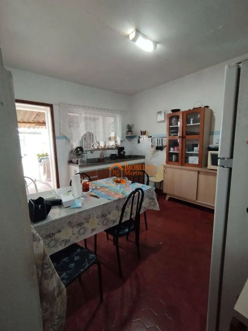 Imagem Casa com 2 dormitórios à venda, 360 m² por R$ 700.000,00 - Jardim Vila Galvão - Guarulhos/SP