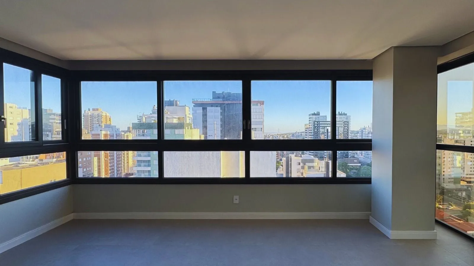Imagem Apartamento à venda em Torres, Centro, com 2 quartos, 87m2