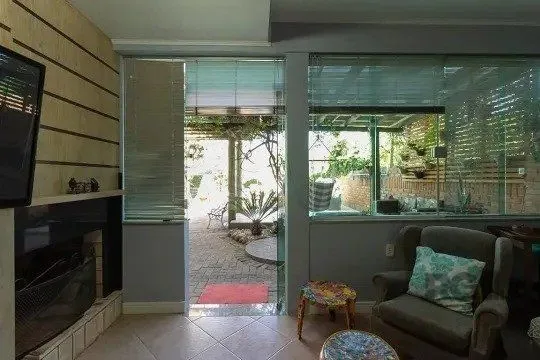 Imagem Casa de 4 dormitórios mobiliada para venda no Bairro Jardim Itu Sabara.