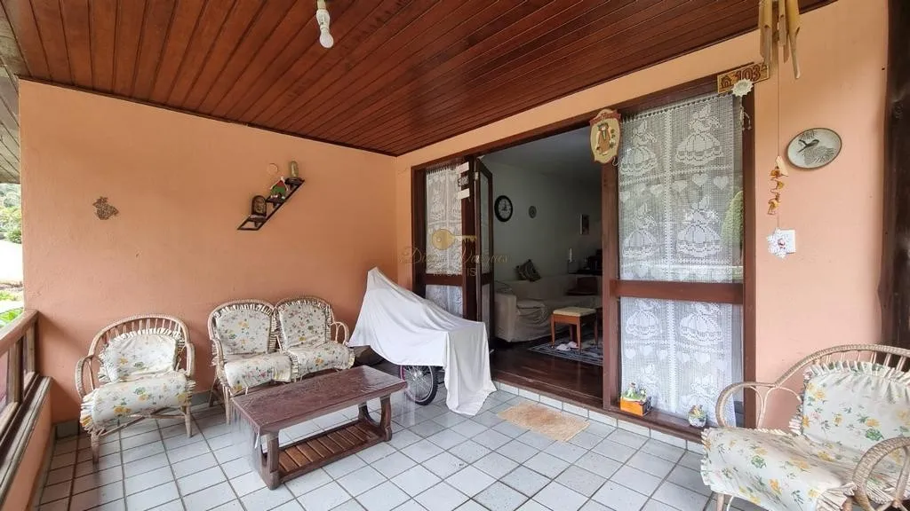 Imagem Apartamento para Venda em Teresópolis / RJ no bairro Albuquerque