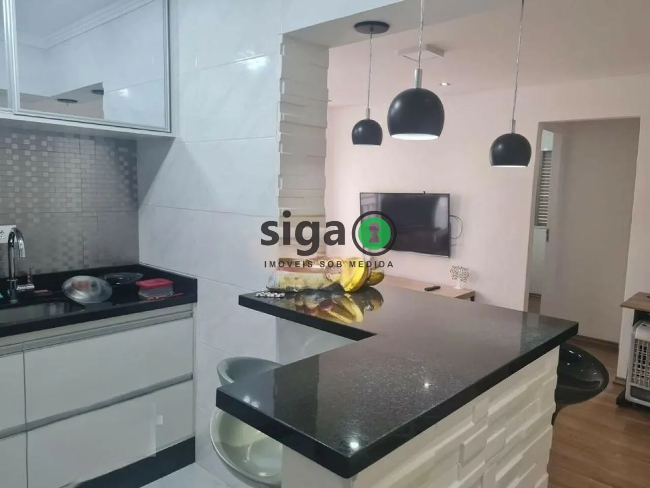 Imagem apto à Venda na Vila Madalena, com ², 1 quarto e 1 vaga, SEMI MOBILIADO