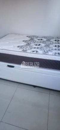 Imagem Apartamento à venda no Condomínio Residencial Ile de France, no bairro São Benedito, em Uberaba - Imperdível!