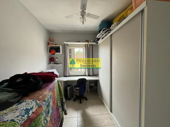Imagem Imperdível! Casa em condomínio à venda em Caraguatatuba-SP, no bairro Prainha: 2 quartos, 2 suítes, 1 sala, 3 banheiros, 1 vaga, 72m²