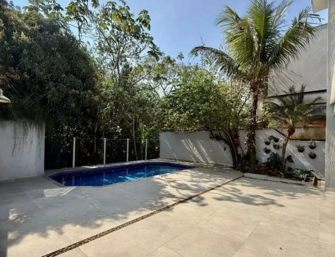 Imagem Casa para Venda em Bertioga, Riviera, 3 dormitórios, 3 suítes, 4 banheiros, 3 vagas