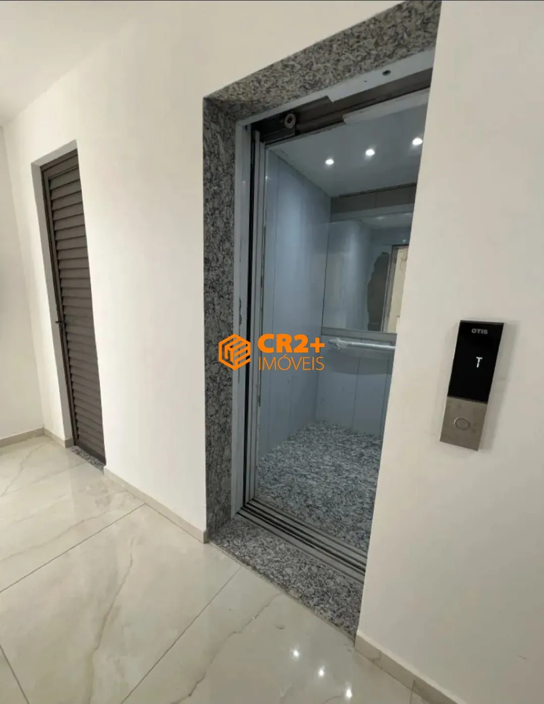 Imagem Vendo flat com 34m², Porteira fechada em Tamandaré