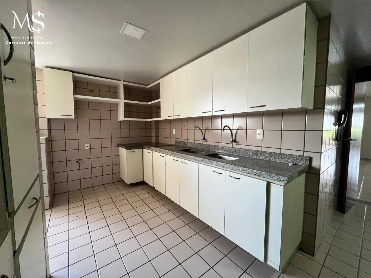 Imagem Apartamento com 4 Quartos para Alugar, 150 m² em Tambaú - João Pessoa