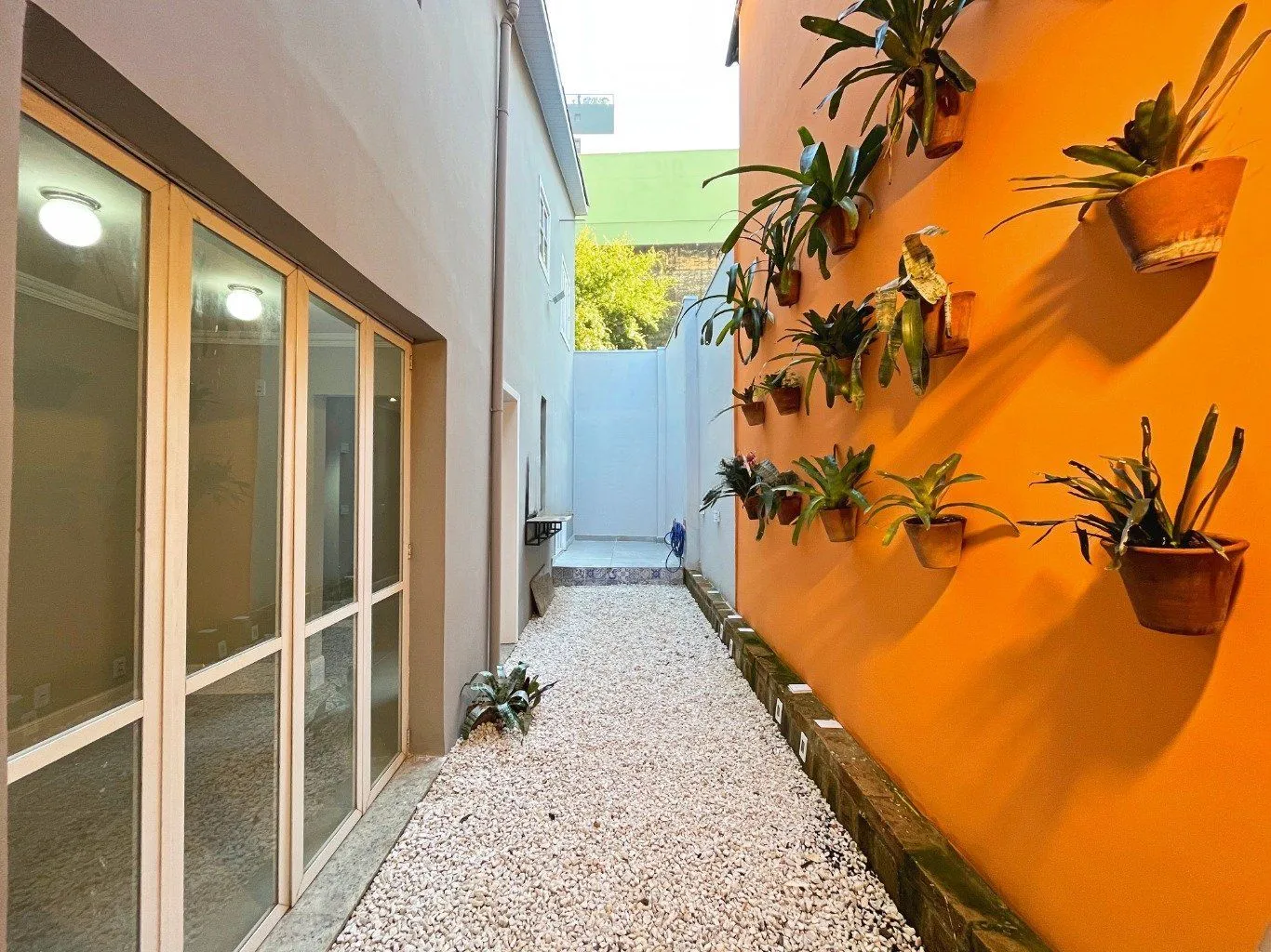Imagem Casa à venda com 2 quartos 106 m² rua Luiz Afonso, cidade baixa, porto alegre