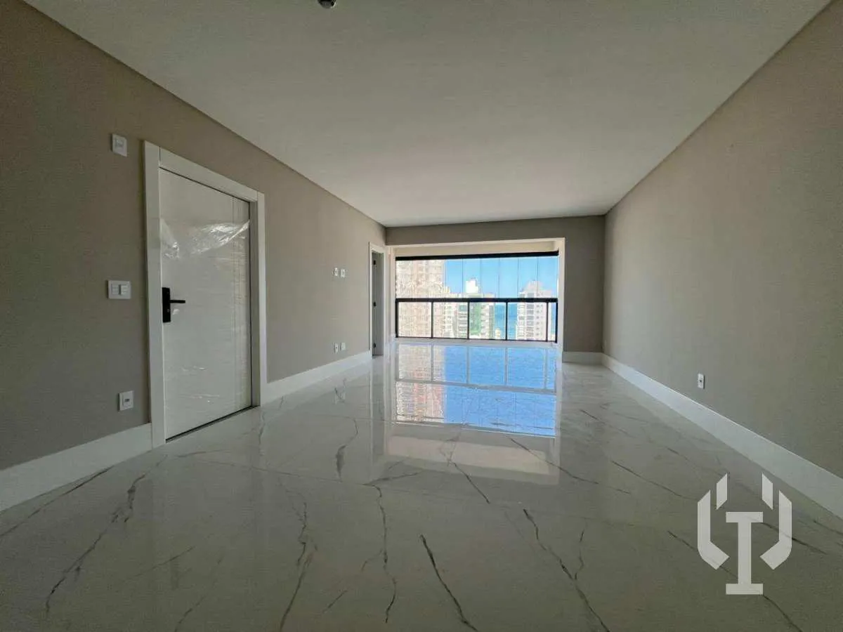 Imagem Apartamento à venda, com 3 suítes, 135m2 ampla area de lazer
