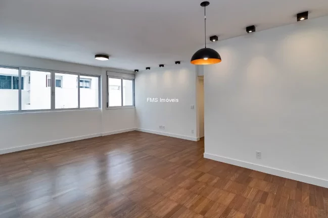 Imagem Apartamento à venda em São Paulo-SP, 2 quartos, 2 suítes, 1 sala, 3 banheiros, 2 vagas, 100m² no Cerqueira César.