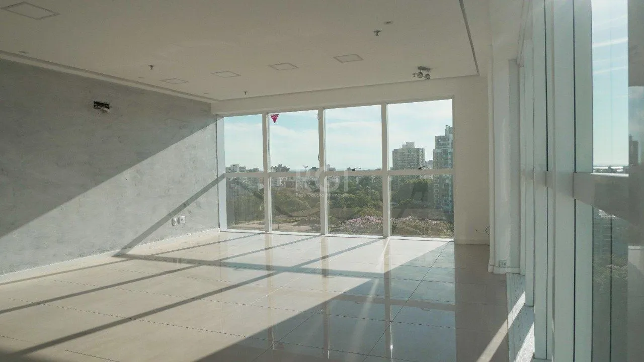 Imagem Conjunto/Sala para Venda - 47.55m², 0 dormitórios, Menino Deus