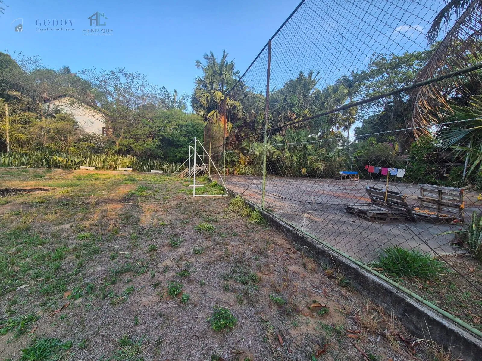 Imagem Oportunidade Única! 10.642m² em Avenida Principal - Ideal p/ Empreendimento