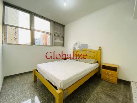 Imagem Apartamento 2 dormitórios, de frente para mar, pé na areia com 1 suíte, no bairro do José Menino em Santos por R$ 550.000,00