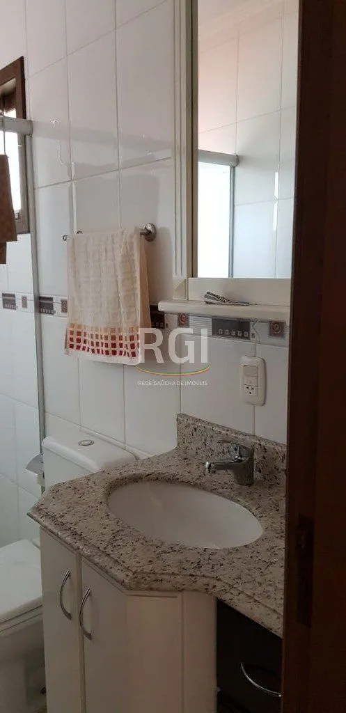 Imagem Casa para Venda - 300m², 4 dormitórios, sendo 2 suites, 4 vagas - Medianeira