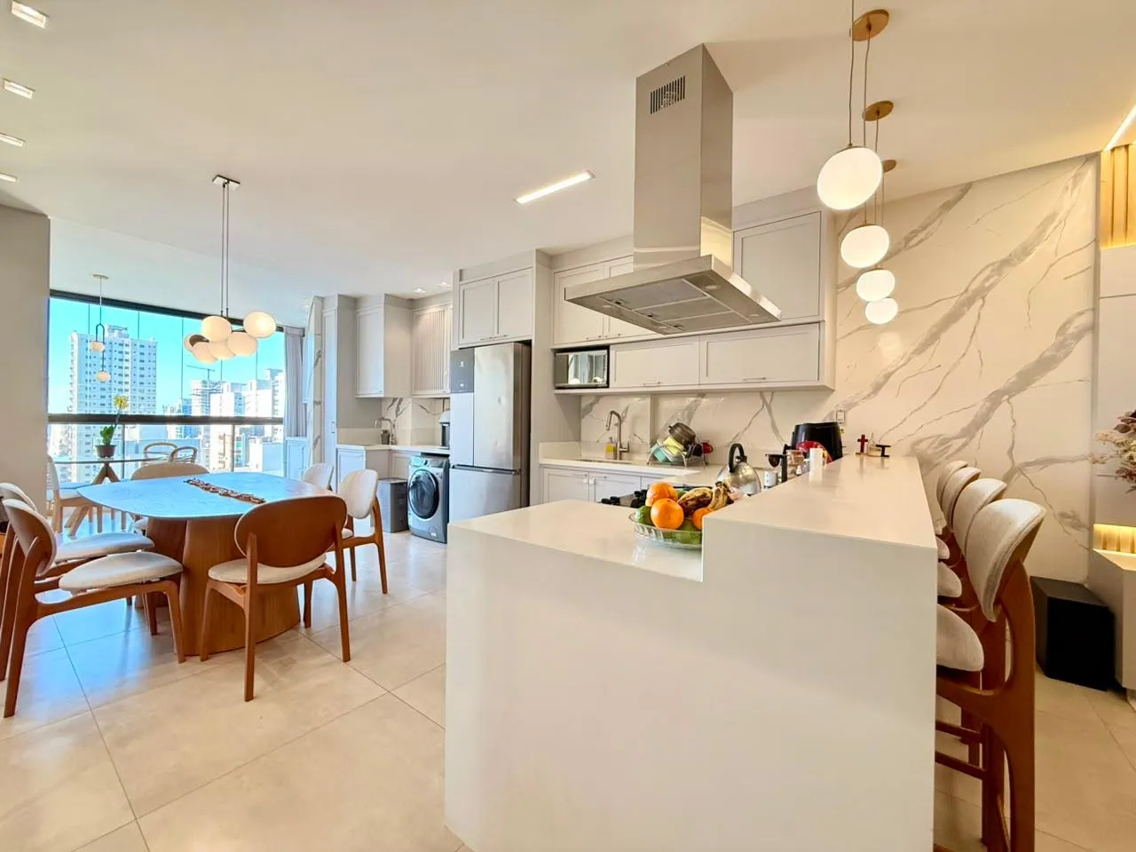 Imagem Apartamento à venda com 106.05m2 por R$ 2.400.000,00