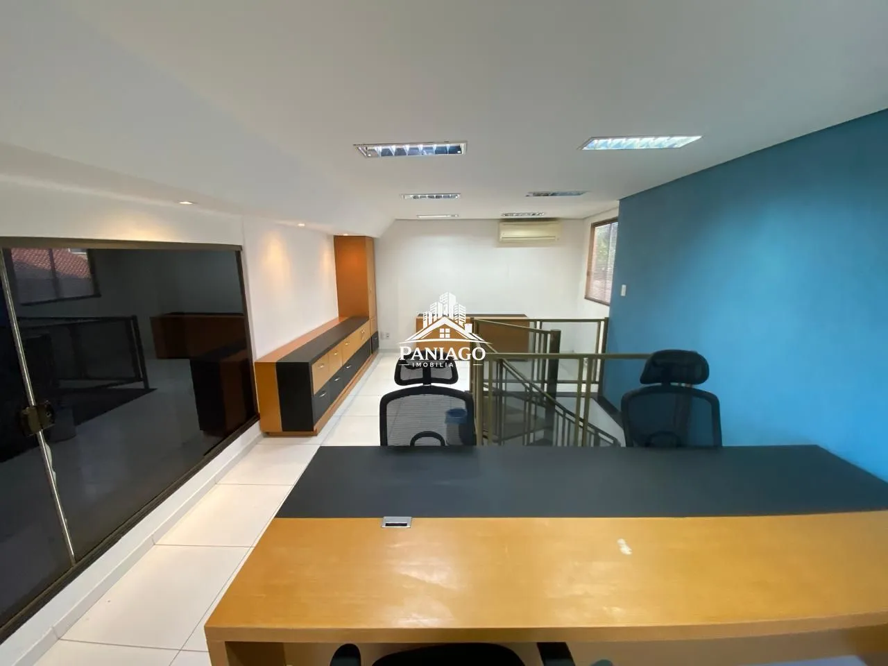 Imagem Locação salão Comercial com Mezanino Semi-Mobiliado - Grande Terceiro, Cuiabá/MT