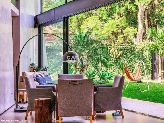 Imagem Casa em Condomínio para Venda em Rio de Janeiro / RJ no bairro Itanhangá