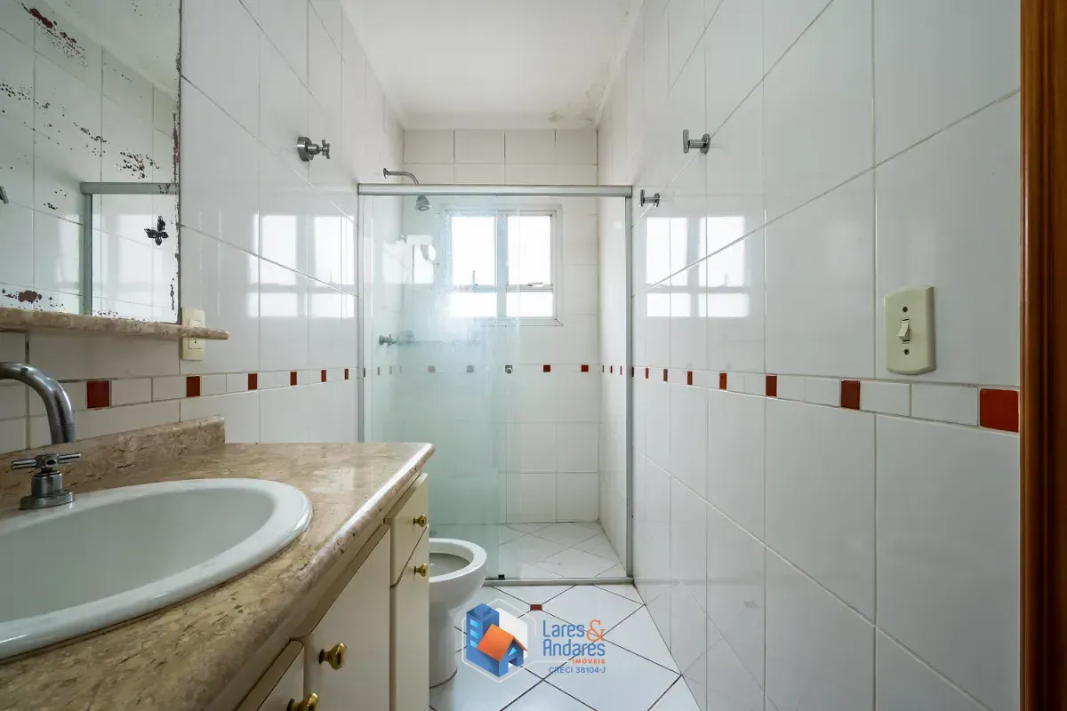 Imagem Casa de vila para venda em Campo Belo com 3 quartos, sendo 2 suítes, 172m²