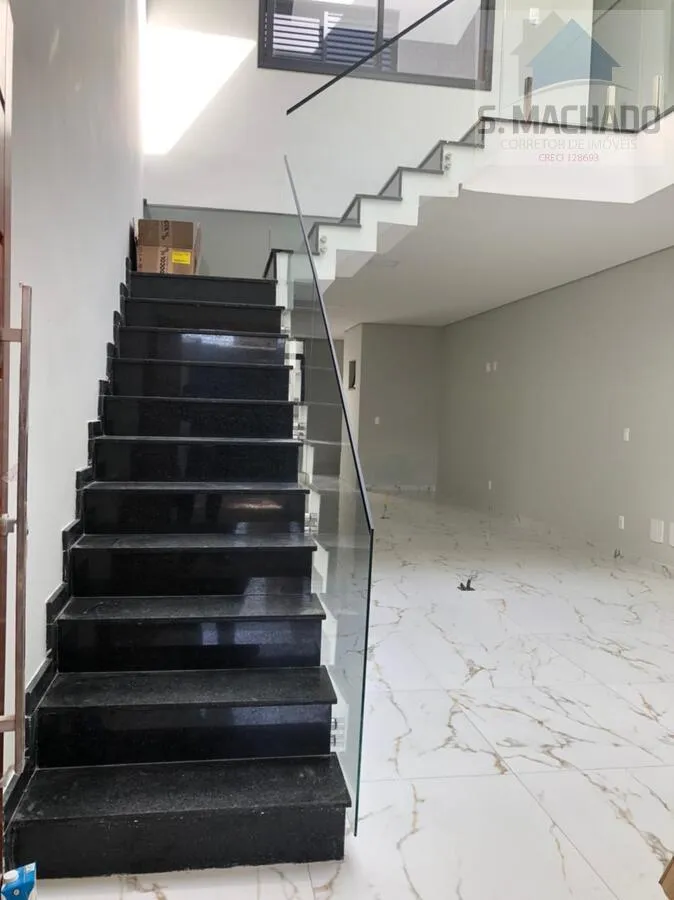 Foto do imóvel Casa para Venda em Santo André / SP