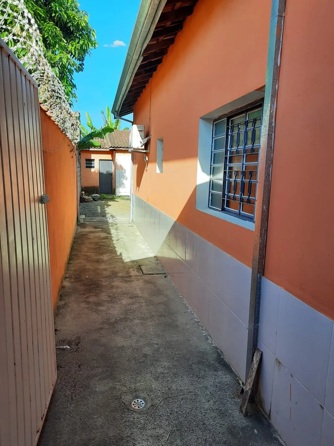 Imagem Casa à venda 3 Quartos, 2 Vagas, 300M², Laerte Assunção, Pindamonhangaba - SP