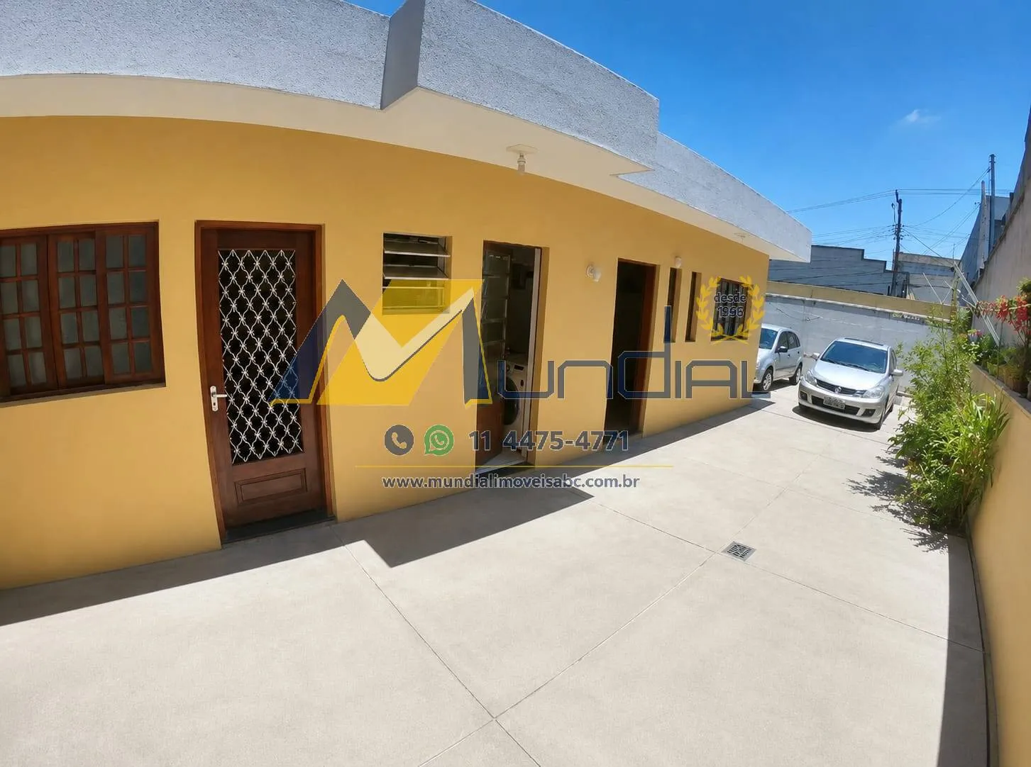 Imagem Casa com 3 Dormitórios e 5 Vagas | 100 m² | Santo André