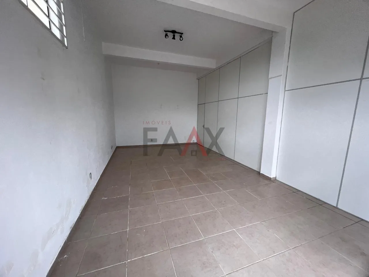 Imagem Sala Comercial para locação, na Av. Azevedo Portugal, Centro, GUARAPUAVA - PR