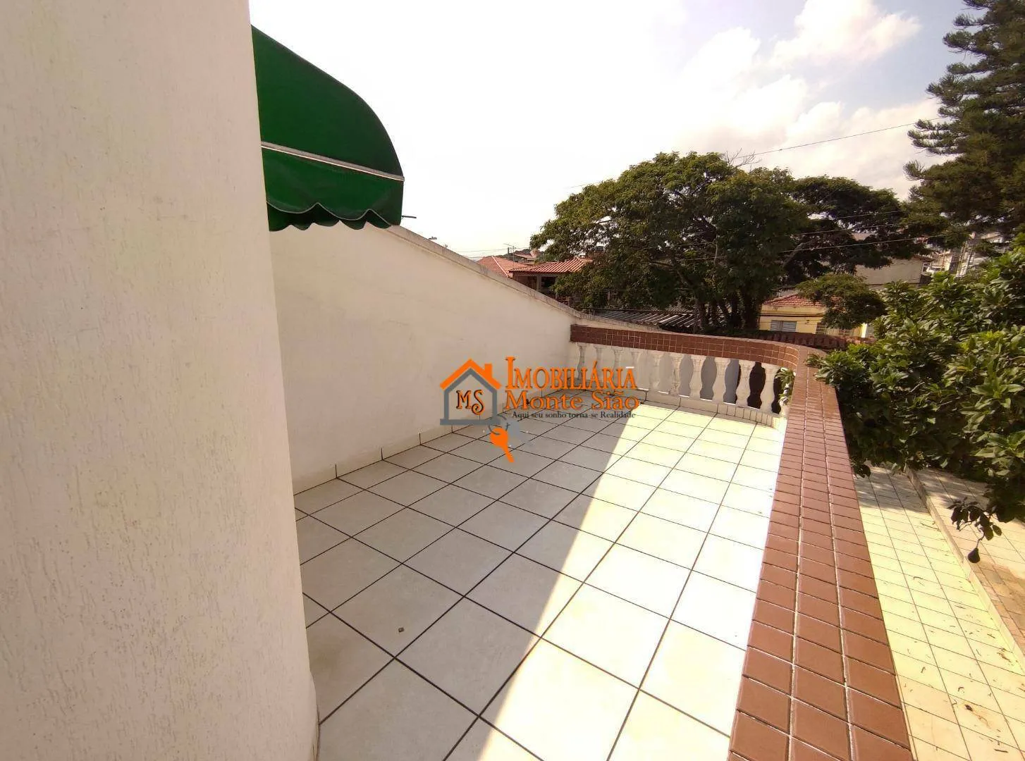 Imagem Sobrado com 2 dormitórios à venda, 250 m² por R$ 739.000,00 - Vila Barros - Guarulhos/SP