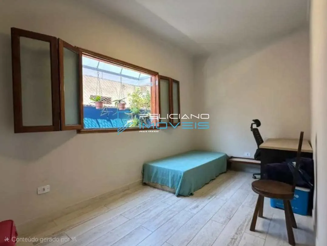Imagem Casa com 2 quartos, Canto do Forte, Praia Grande - R$ 750 mil, Cod: 7011