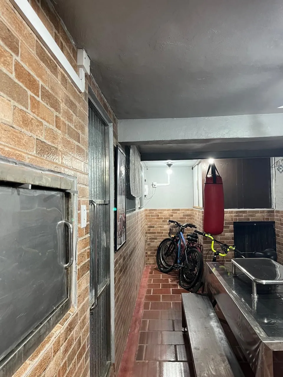 Imagem Casa a venda, 3 Quartos, sendo 1 Suíte, Bairro centro Canoas