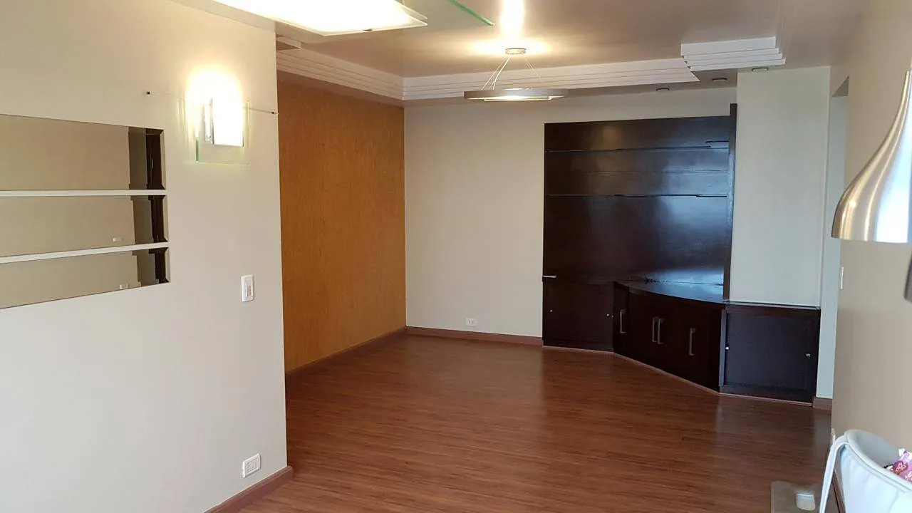 Imagem Apartamento Alto da Lapa - 114M², 3 Dorms, 1 Suíte, 1 Vaga, Pintura Nova.