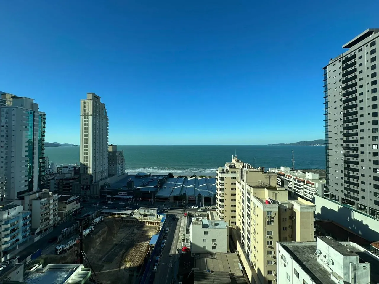 Imagem Apartamento com vista para o mar à venda com 300m2 por R$ 3.600.000,00