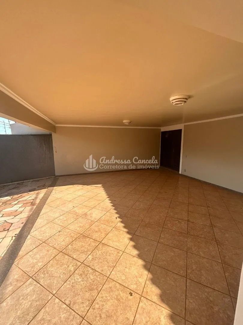 Imagem Sobrado comercial 3 suítes à venda, 400 m² por R$ 1.380.000 - Universitário - São José do Rio Preto/SP