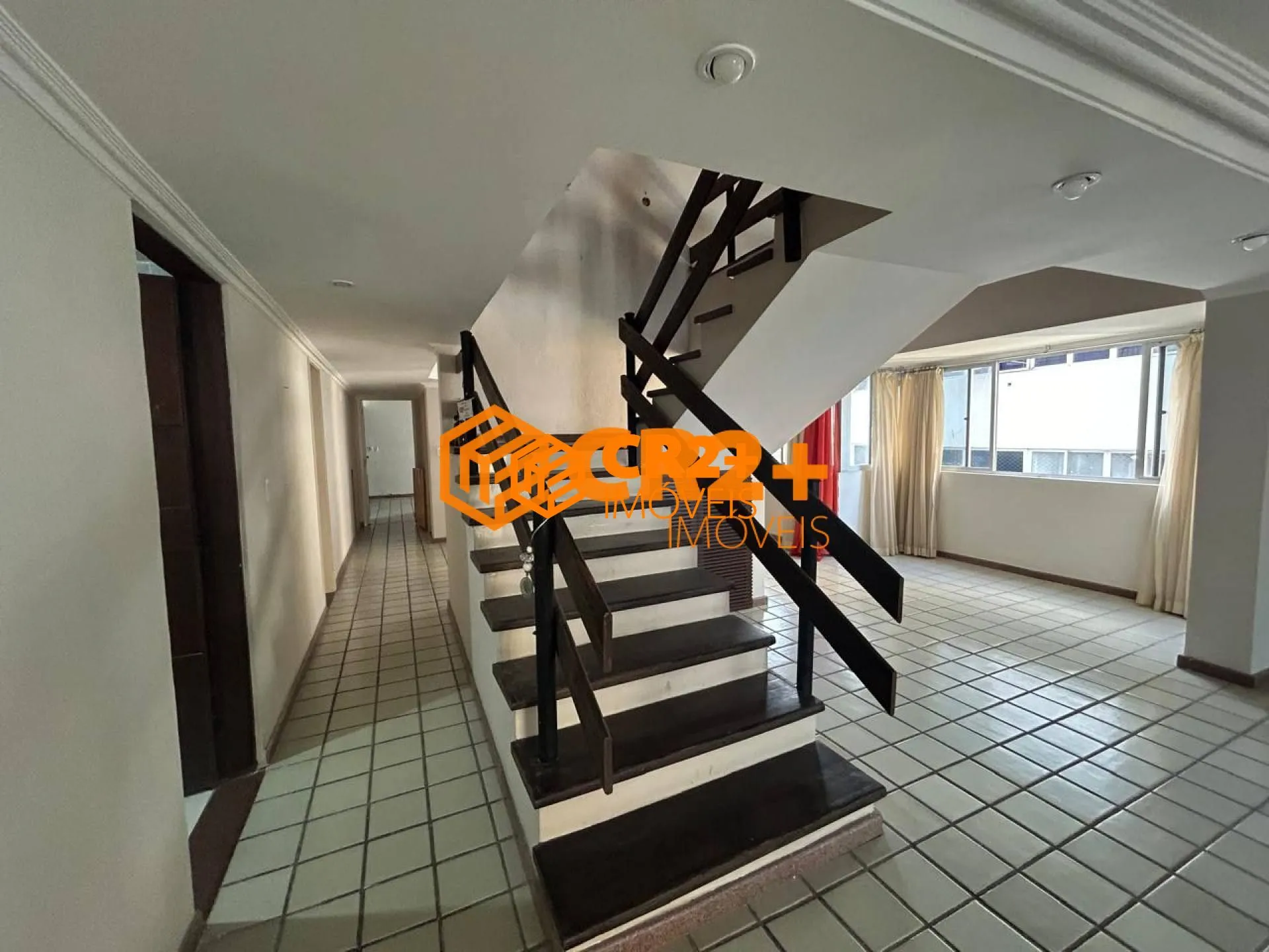Imagem Cobertura a Venda 363m² com 5 quartos 2 suítes na rua Setúbal - 364m² Boa Viag
