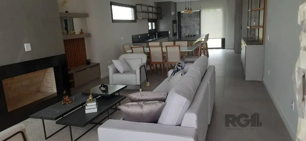 Imagem Casa de Condomínio em Rainha do Mar