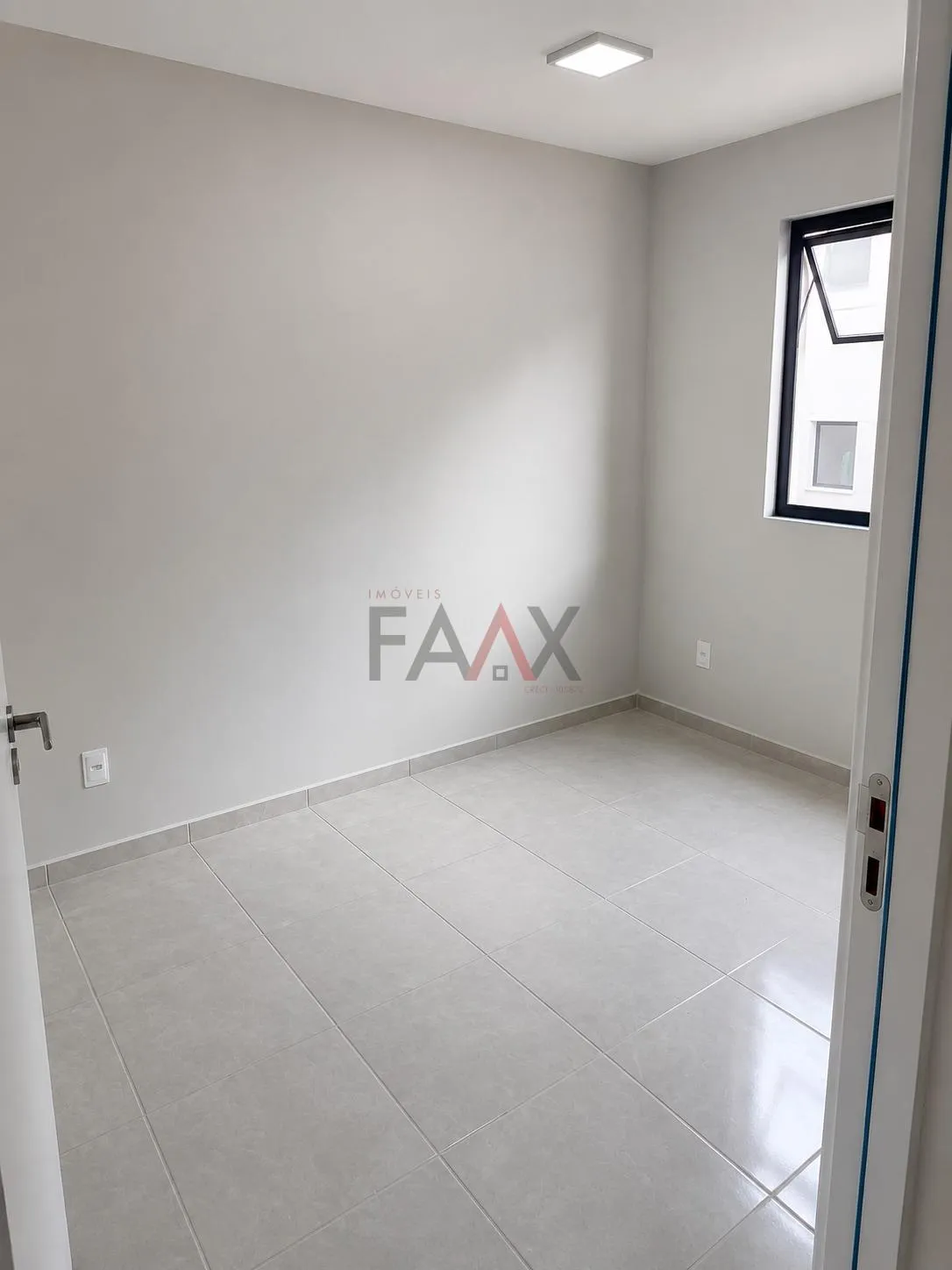 Imagem Apartamento para Locação no Vittace com 2 Quartos e Sacada com Churrasqueira