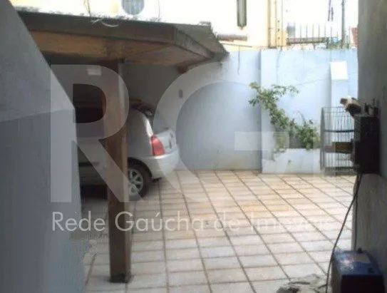 Imagem Casa Comercial para Venda - 220m², 3 dormitórios, 2 vagas - Cidade Baixa