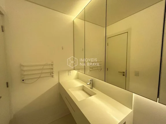 Imagem APARTAMENTO 2 DORMITORIOS, 2 VAGAS BRAVA ARTS - LOCACAO - PRAIA BRAVA - ITAJAI/SC