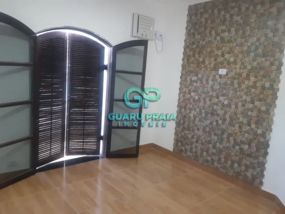 Imagem Casa ampla - Enseada