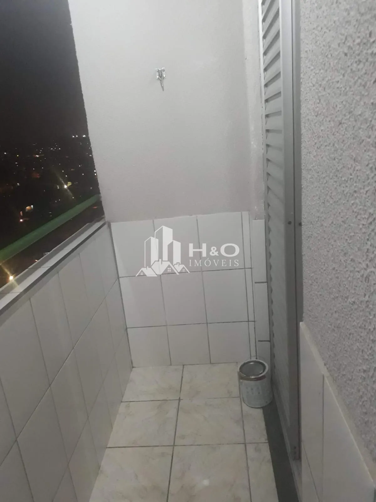 Imagem Apartamento no Jardim Nélia | 2 Dormitórios, Vaga e Sacada