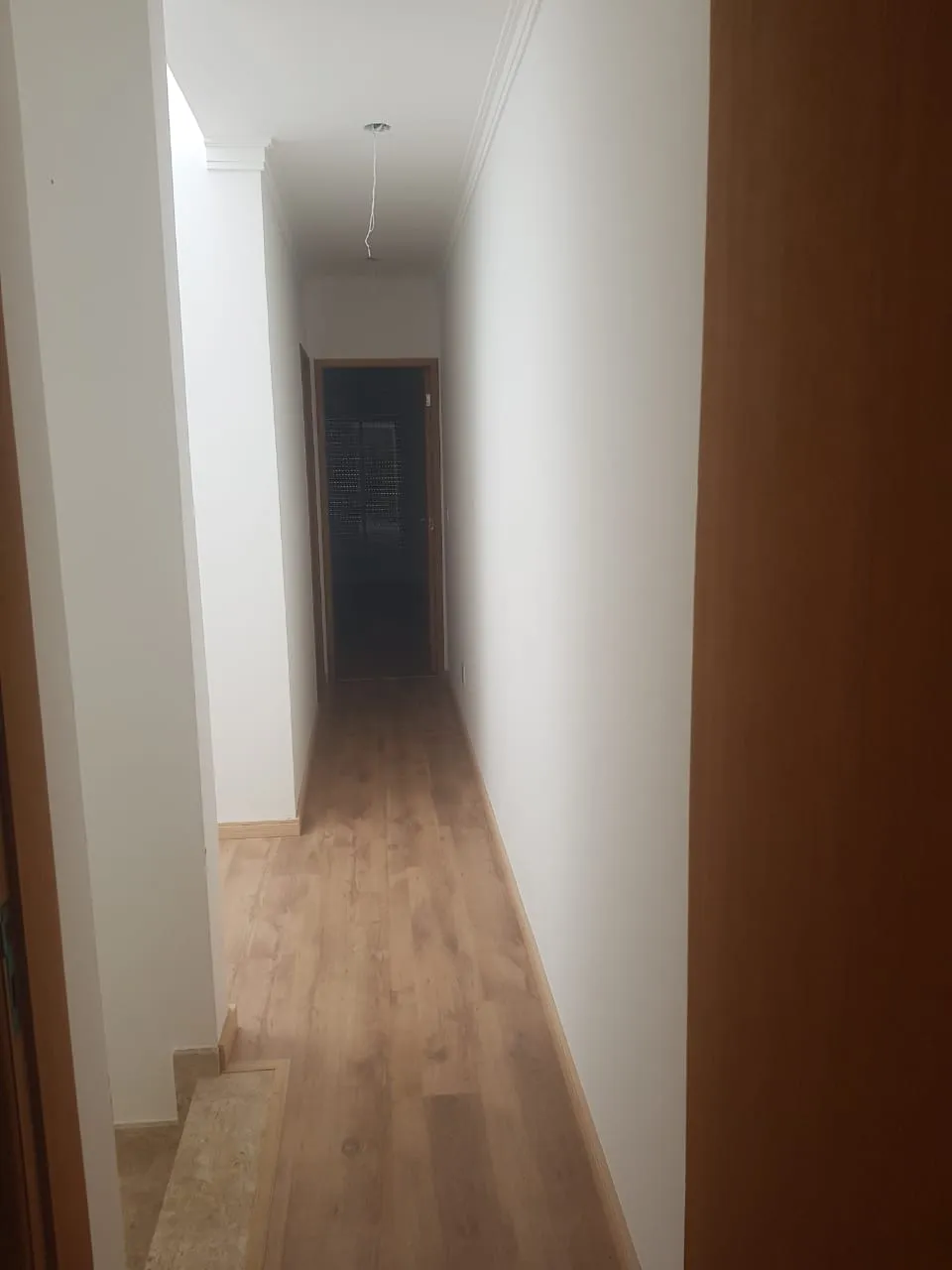 Imagem VENDO SOBRADO COM 03 SUÍTES NO BAIRRO VILA ERNA! (CUPECÊ)