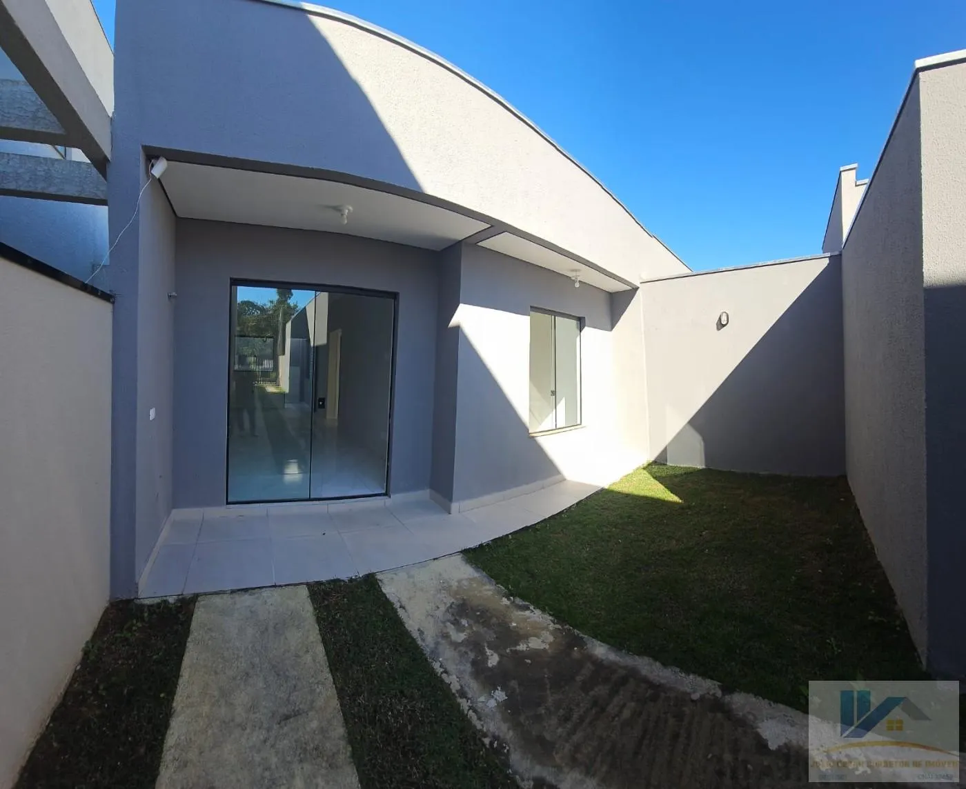 Imagem Casa para Venda em Guaratuba, Balneário Eliane, 3 dormitórios, 1 suíte, 2 banheiros, 2 vagas