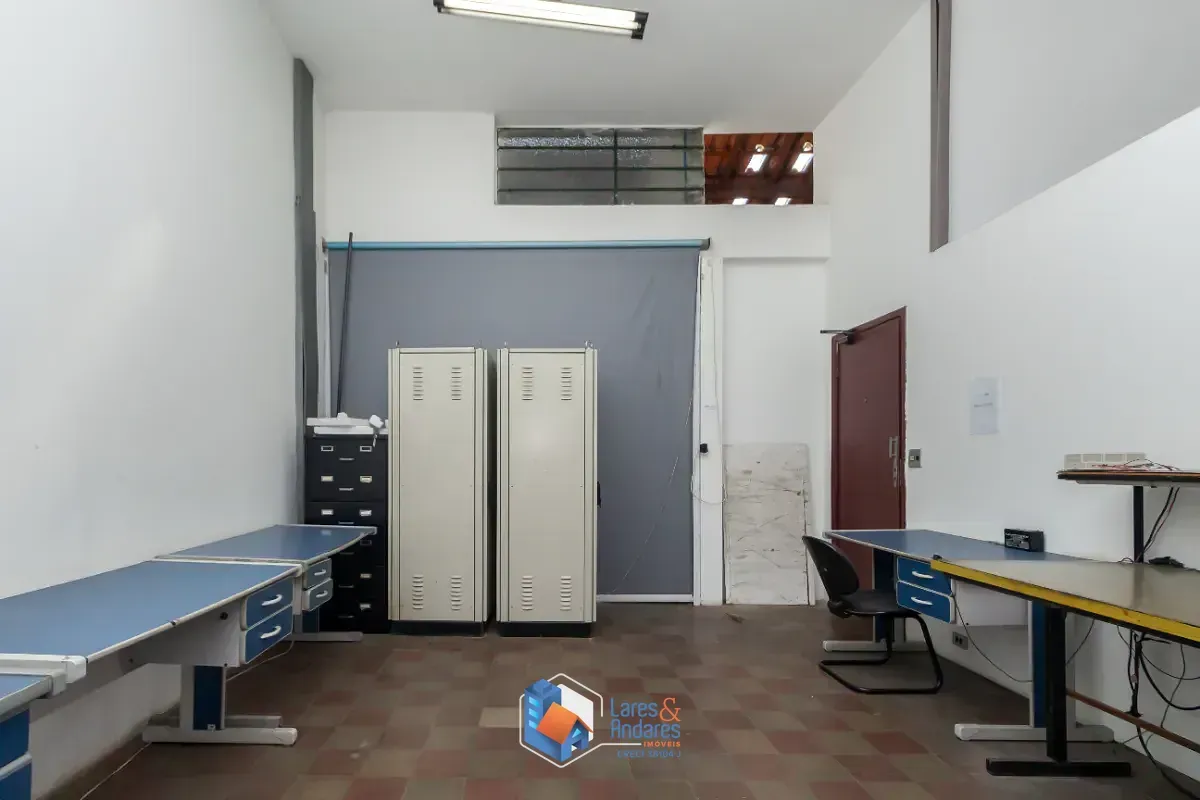 Imagem Casa comercial para venda em Instituto de Previdência, 327m²