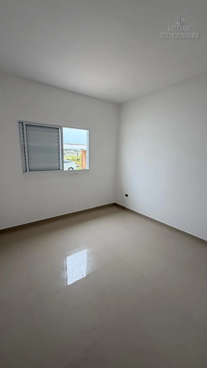 Imagem Linda casa com piscina em Itanhaém