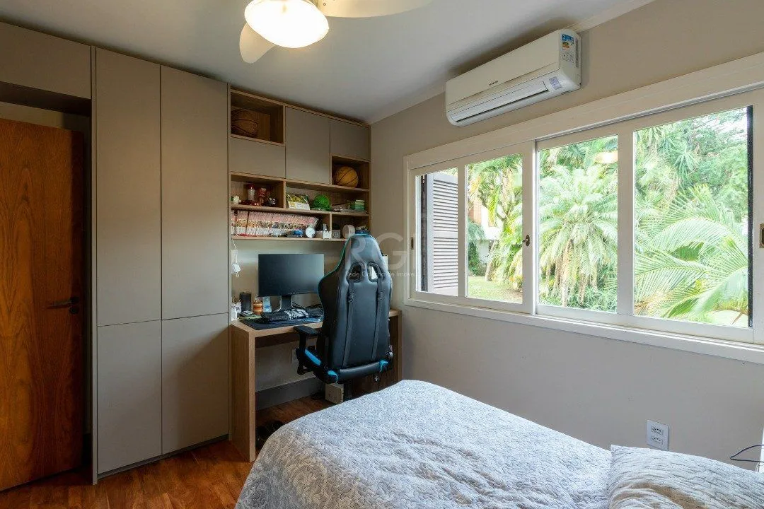 Imagem Cobertura para Venda - 234.17m², 3 dormitórios, sendo 1 suites, 2 vagas - Cristal