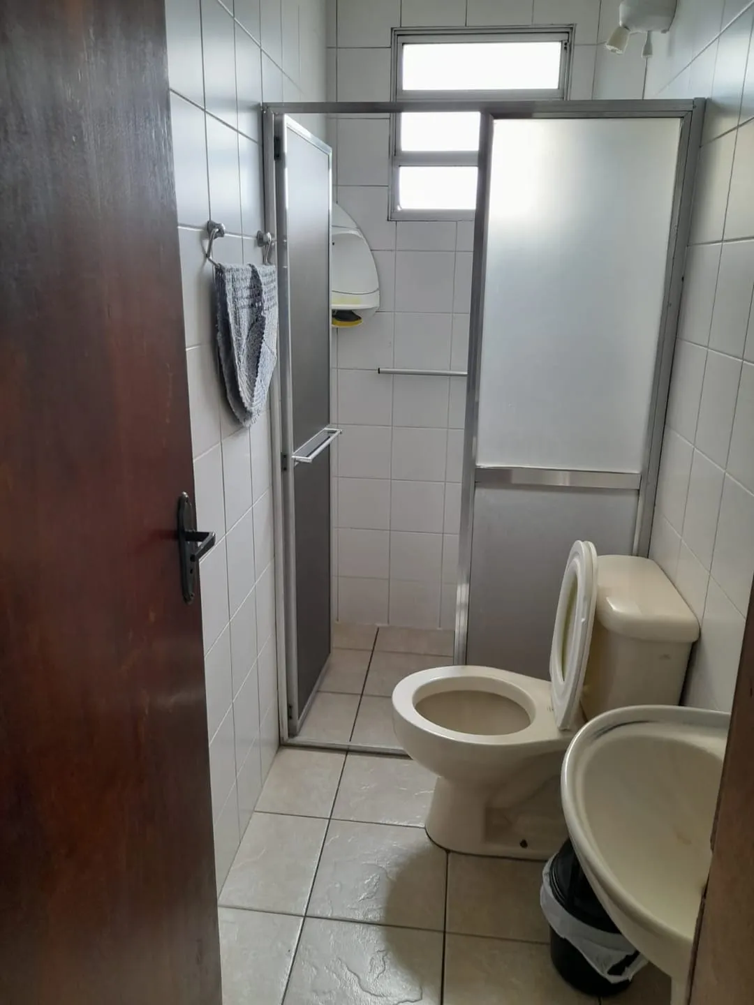 Imagem Apartamento à venda 2 Quartos, 1 Suite, 1 Vaga, 71M², São Benedito, Pindamonhangaba - SP | EDIFÍCIO VILA ROMANA