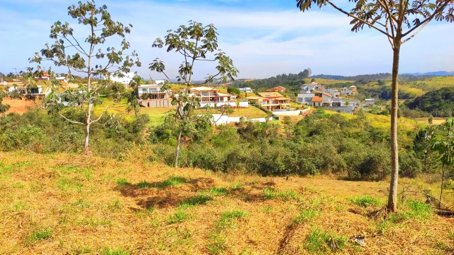 Imagem Terreno em Condomínio Alto Padrão (1.120m² - Jacareí/Guararema)