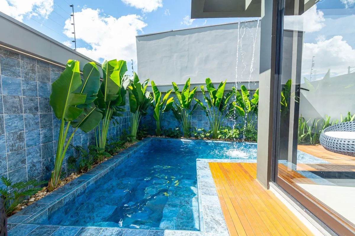 Imagem Casa de alto padrão no condomínio Vale dos Lírios