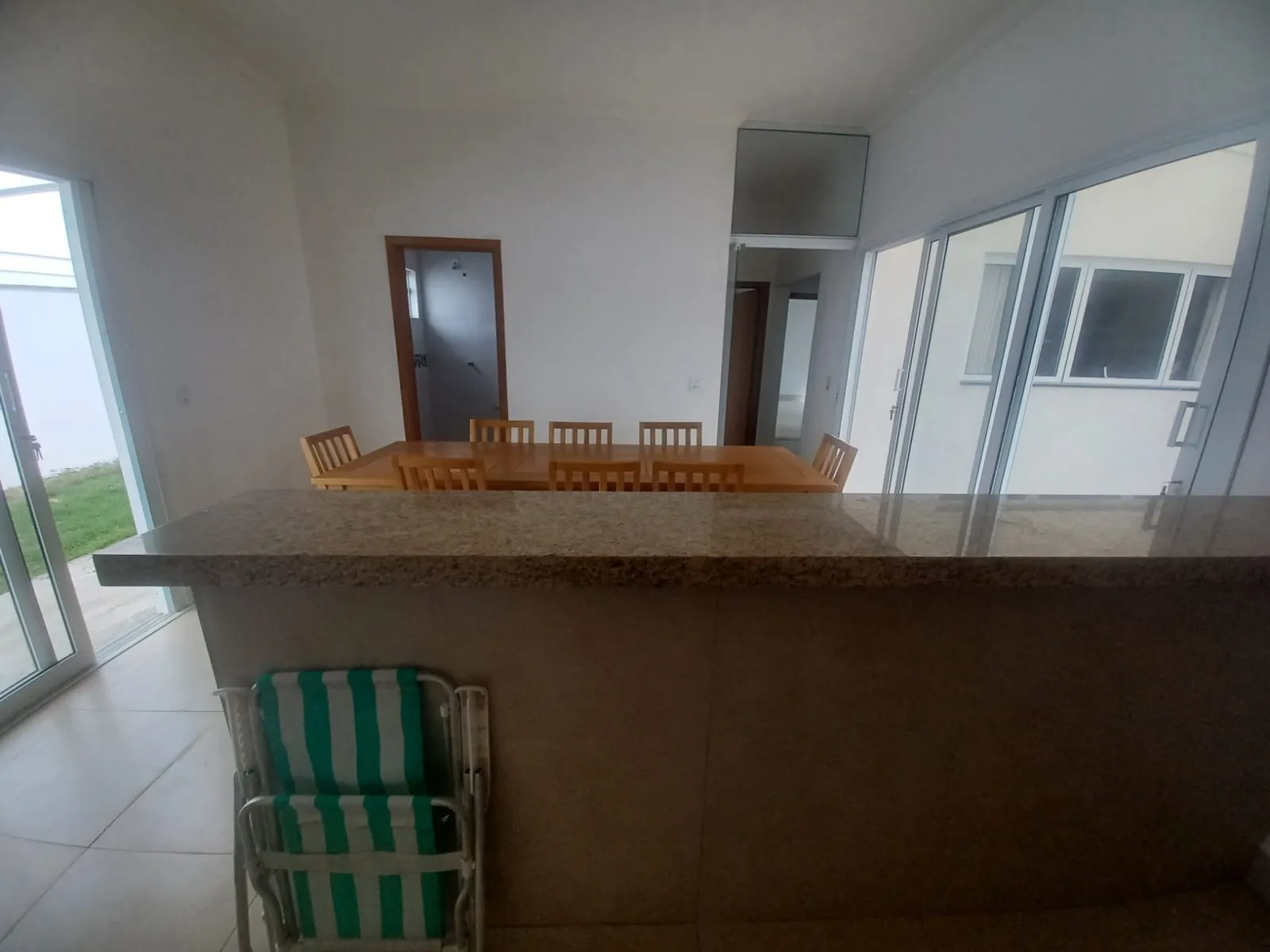 Imagem Magnífica casa térrea no Residencial Solar do Bosque!