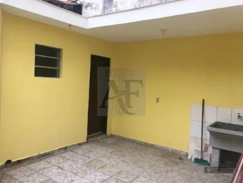 Imagem Sobrado para alugar em Vila Bertioga, São Paulo
