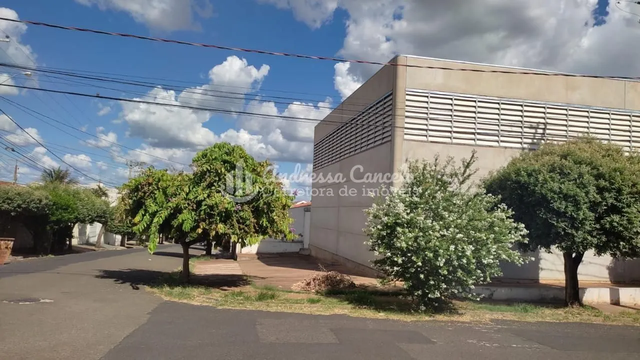 Imagem Barracão, 546 m² - venda por R$ 2.800.000,00 ou aluguel por R$ 16.000,00/mês - Jardim Maracanã - São José do Rio Preto/SP