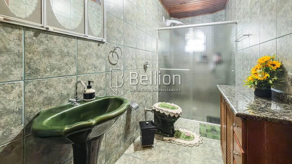 Imagem Belíssima casa no bairro dos lagos em rodeio.
